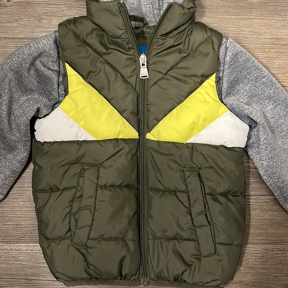 Perry Ellis Boy 2T Colorblock Hooded Puffer Vest Jacket - Picture 2 of 12